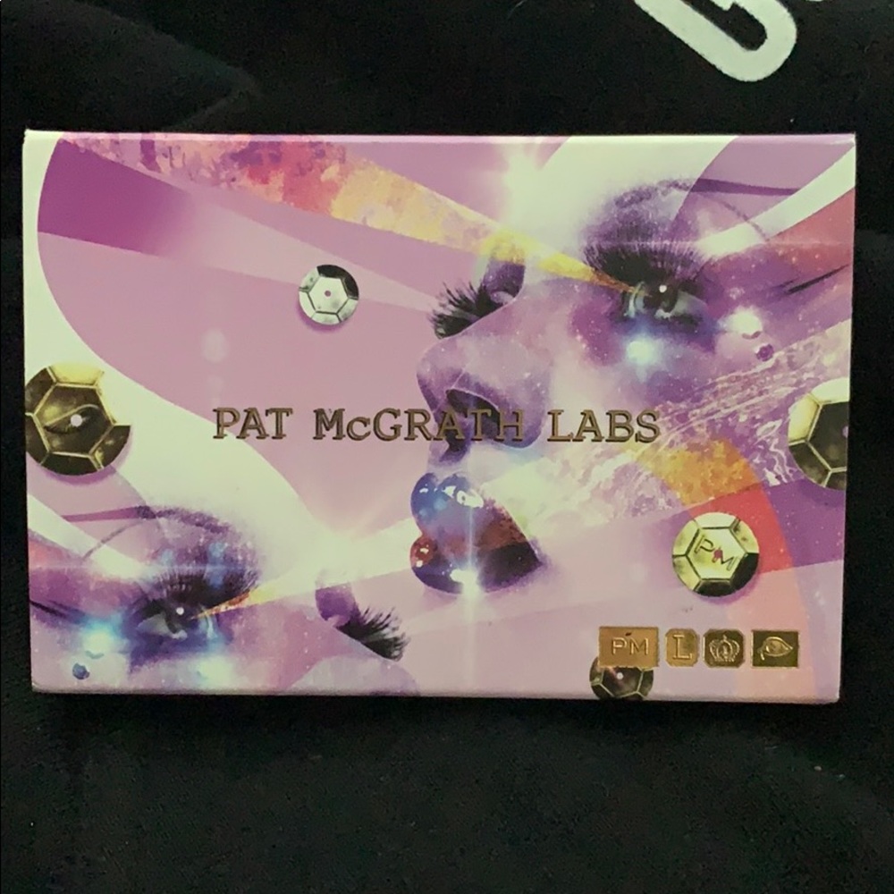 Pat McGrath eyeshadow palette